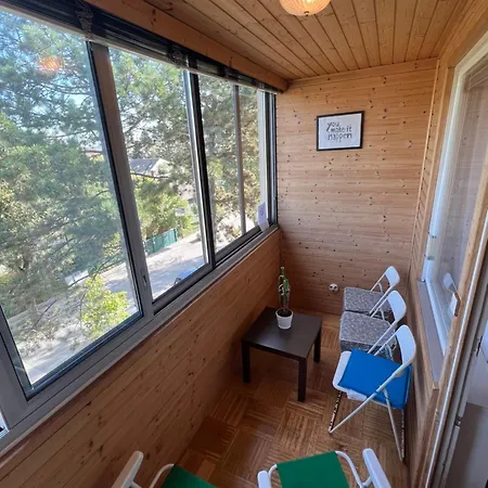 Apartmán Stylish Youthful In The Heart Of Moedling, Fiatalos Boldog Otthon Sziveben